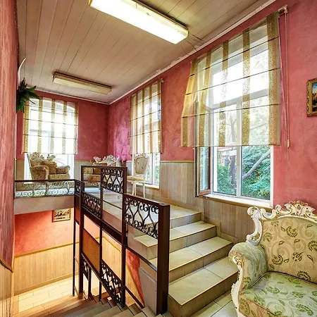 ホテル Izvora
